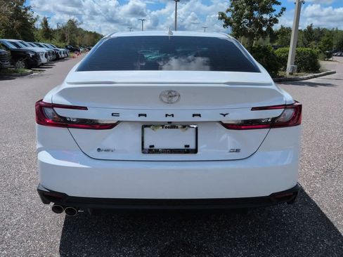 Certified 2026 Toyota Camry SE FWD image 5
