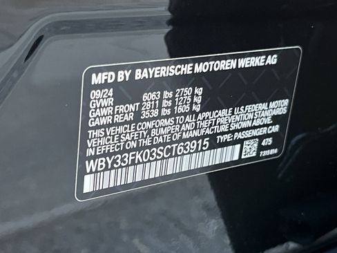 Used 2025 BMW i5 eDrive40i RWD image 26