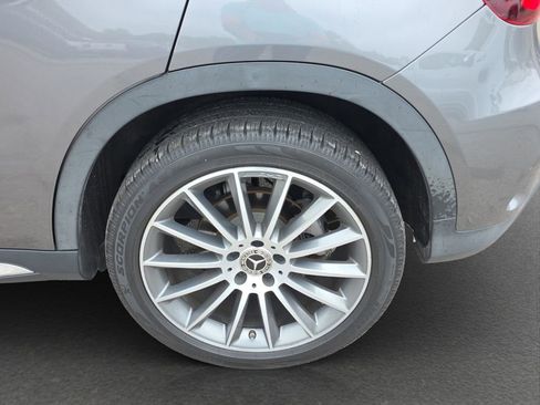 Used 2019 Mercedes-Benz GLA 250 4MATIC image 5