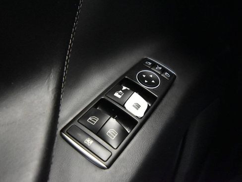 Used 2016 Tesla Model X 90D image 26