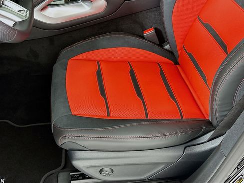 New 2026 Mercedes-Benz GLE 53 AMG 4MATIC Coupe image 21