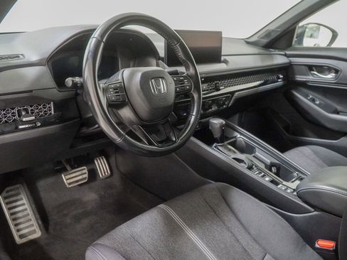 Used 2023 Honda Accord Sport image 20