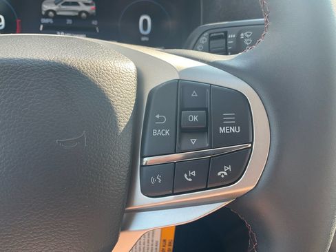 New 2026 Ford Explorer Active RWD image 22