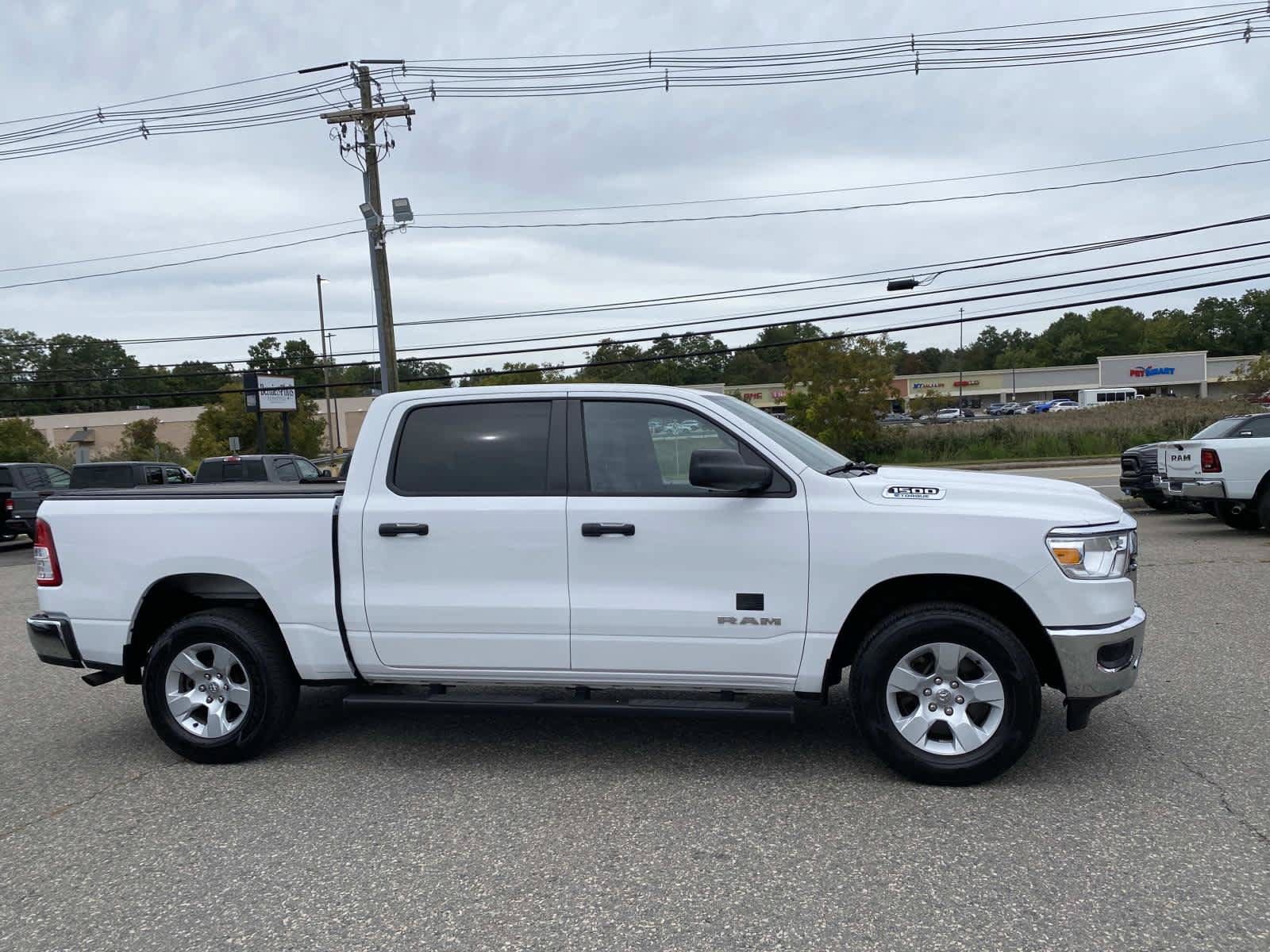 Certified 2023 RAM 1500 Big Horn AWD/4WD image 2