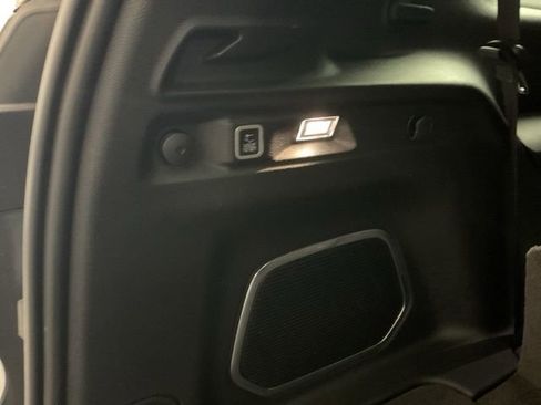 Used 2021 Jeep Grand Cherokee L Limited image 30