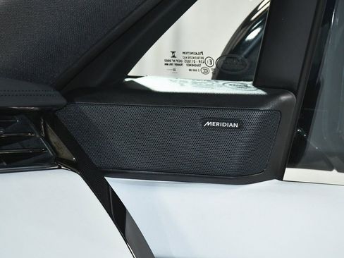 Used 2023 Land Rover Range Rover Sport SE Dynamic image 39