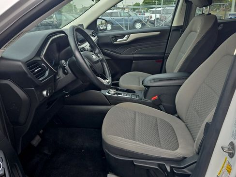 Used 2021 Ford Escape SE w/ Cold Weather Package AWD/4WD image 10