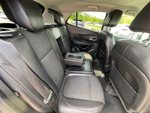 Used 2015 Buick Encore Convenience FWD image 19