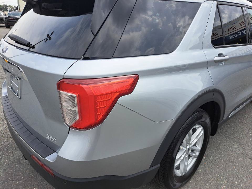 Used 2023 Ford Explorer XLT RWD image 23