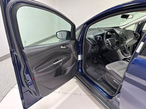 Used 2016 Ford C-MAX SE FWD image 5