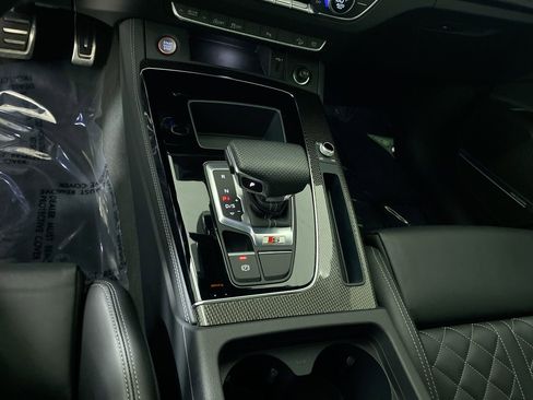 Used 2023 Audi SQ5 Premium Plus w/ Premium Plus Package image 16