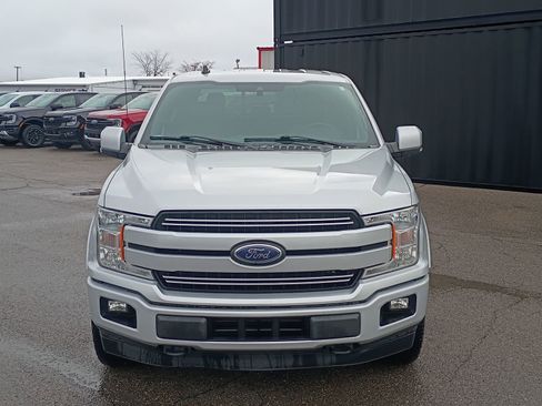 Used 2019 Ford F150 Lariat image 2