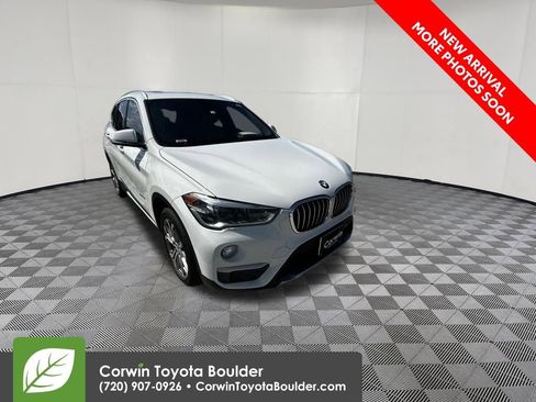 Used 2017 BMW X1 xDrive28i AWD/4WD image 1