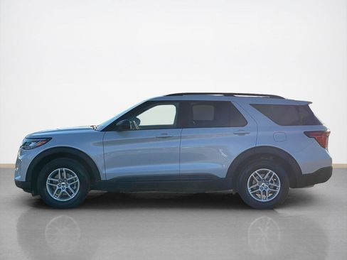 New 2026 Ford Explorer Active w/ Active Comfort Package RWD image 4