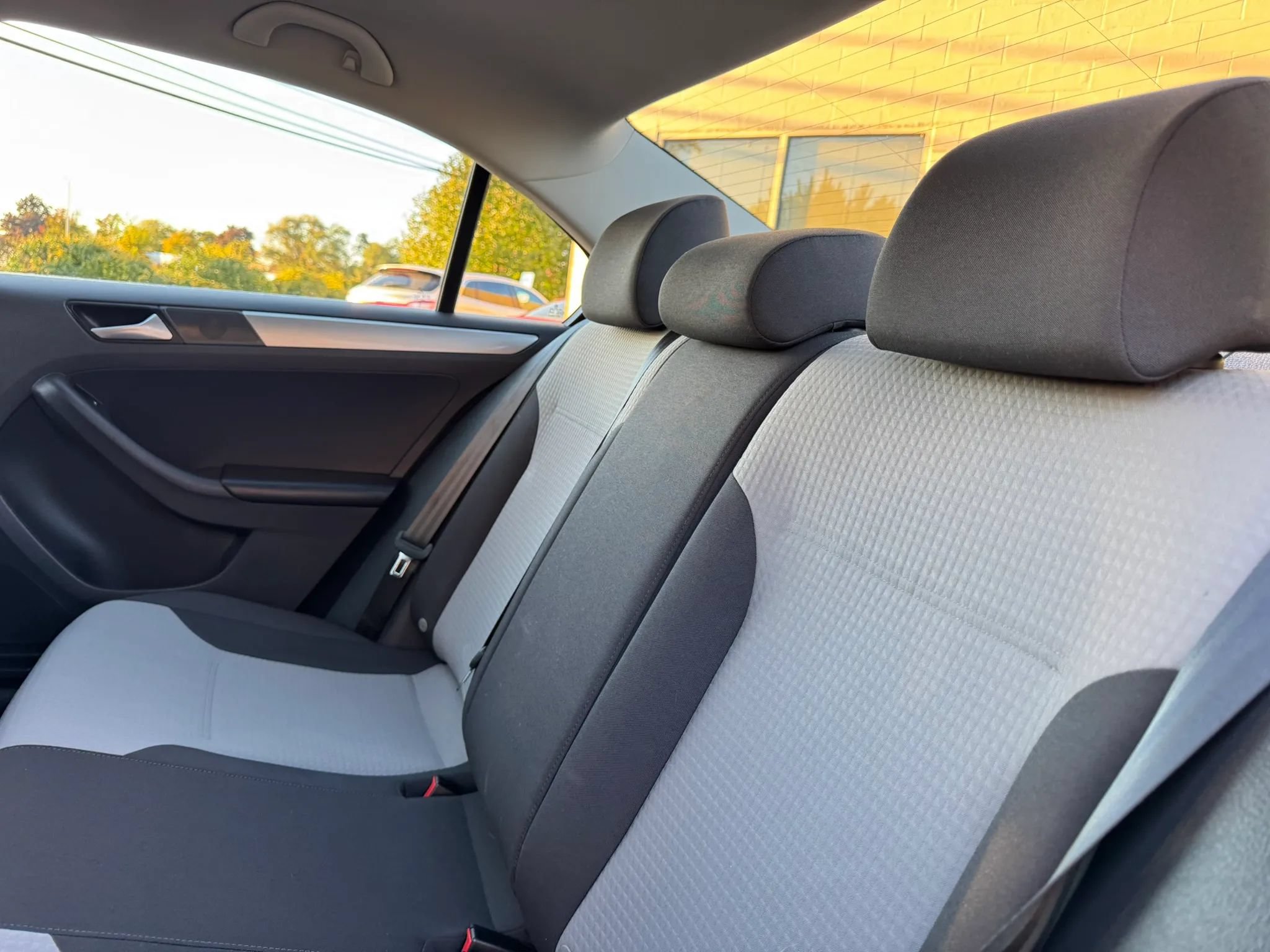 Used 2017 Volkswagen Jetta S FWD image 36