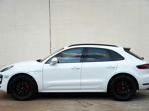 Used 2018 Porsche Macan GTS w/ Premium Package Plus AWD/4WD image 47