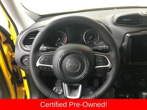 Certified 2023 Jeep Renegade Latitude image 13