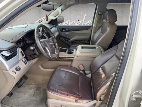 Used 2015 GMC Yukon SLE w/ Convenience Package RWD image 19