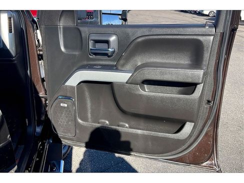 Used 2018 Chevrolet Silverado 2500 LTZ w/ Duramax Plus Package image 25