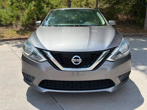Used 2017 Nissan Sentra S FWD image 2