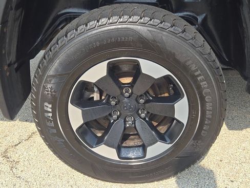 Used 2020 RAM 1500 Rebel AWD/4WD image 12