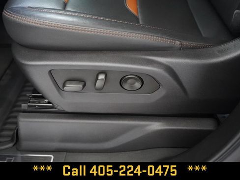 Used 2024 GMC Sierra 2500 AT4 w/ AT4 Preferred Package AWD/4WD image 23