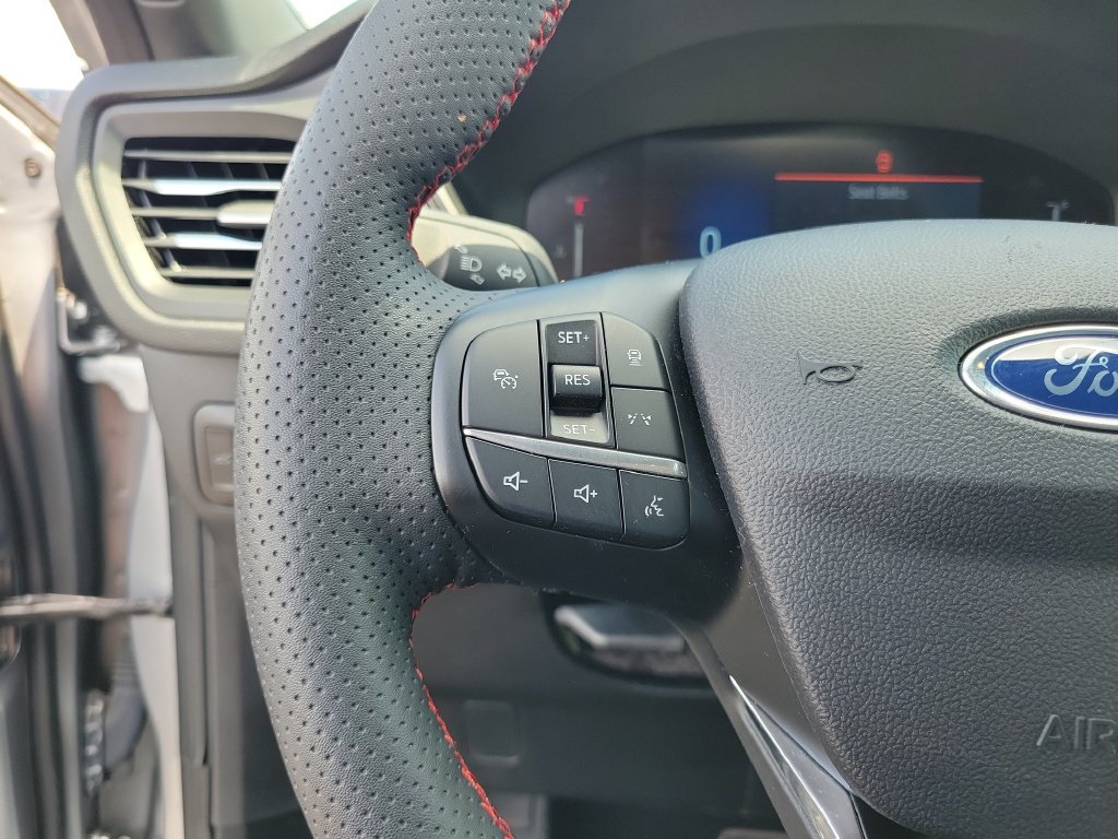 Certified 2023 Ford Escape ST-Line w/ Tech Pack #1 FWD image 24