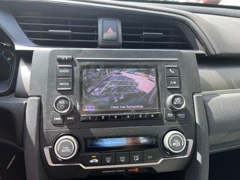 Used 2019 Honda Civic LX image 7