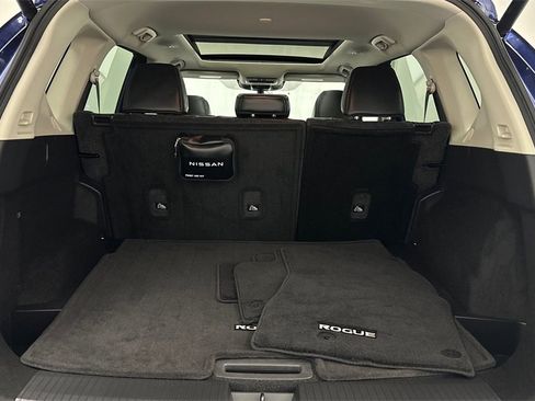 Certified 2023 Nissan Rogue SV w/ SV Premium Package image 12