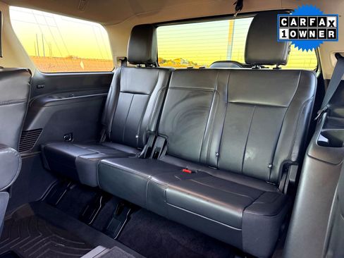 Used 2024 Ford Expedition XLT image 16