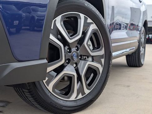 Certified 2026 Subaru Ascent Limited AWD/4WD image 2