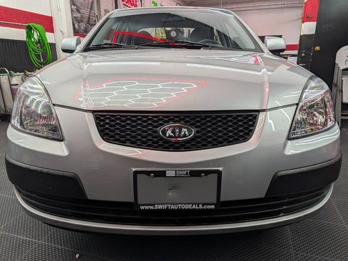 Used 2007 Kia Rio LX image 2