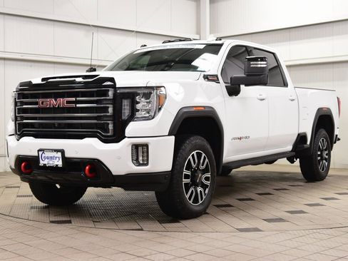 Used 2023 GMC Sierra 2500 AT4 w/ AT4 Premium Plus Package image 3