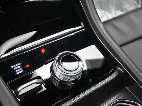 New 2025 Jeep Grand Cherokee Limited w/ Luxury Tech Group II image 18