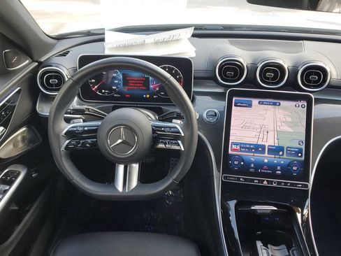 Used 2024 Mercedes-Benz C 300 Sedan image 18