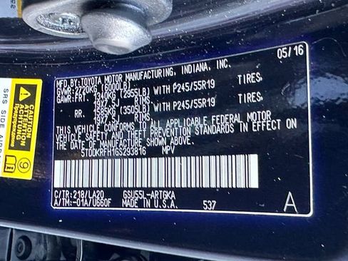 Used 2016 Toyota Highlander Limited Platinum image 45