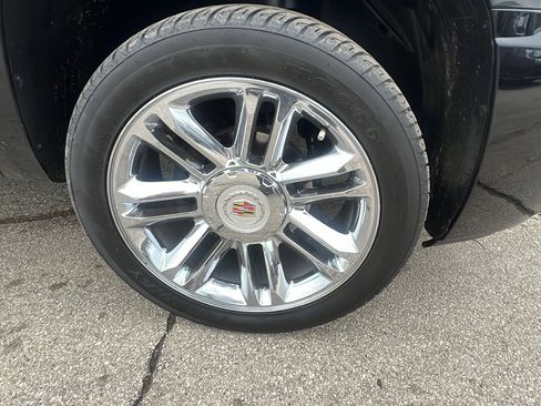 Used 2012 Cadillac Escalade Platinum image 9