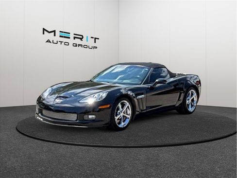 Used 2013 Chevrolet Corvette Grand Sport w/ 3LT Preferred Equipment Group image 4