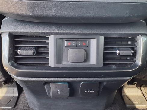 Used 2021 Ford F150 Lariat w/ Equipment Group 502A High image 16