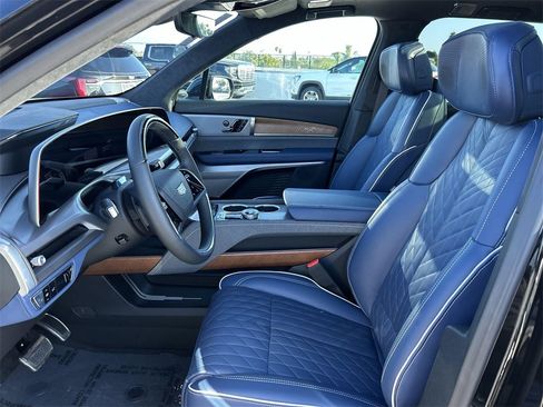 New 2026 Cadillac Vistiq Premium Luxury image 22