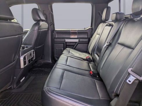 Used 2022 Ford F250 Lariat w/ Lariat Value Package AWD/4WD image 12