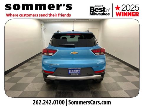 Used 2025 Chevrolet TrailBlazer LT w/ Convenience Package AWD/4WD image 4