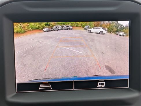 Used 2022 Chevrolet Silverado 1500 Custom image 25