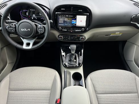 New 2025 Kia Soul EX image 3