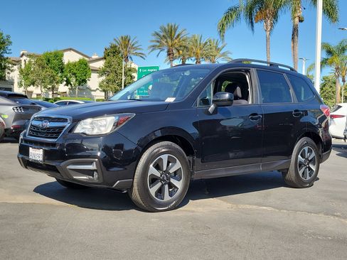 Used 2018 Subaru Forester 2.5i Premium AWD/4WD image 17