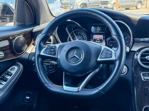 Used 2019 Mercedes-Benz GLC 300 image 14