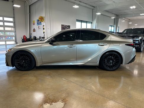 Used 2022 Lexus IS 350 F Sport w/ Dynamic Handling Package RWD image 5