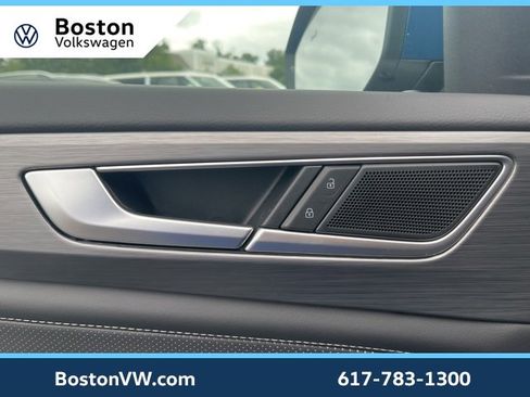 New 2025 Volkswagen Atlas Cross Sport SE image 27