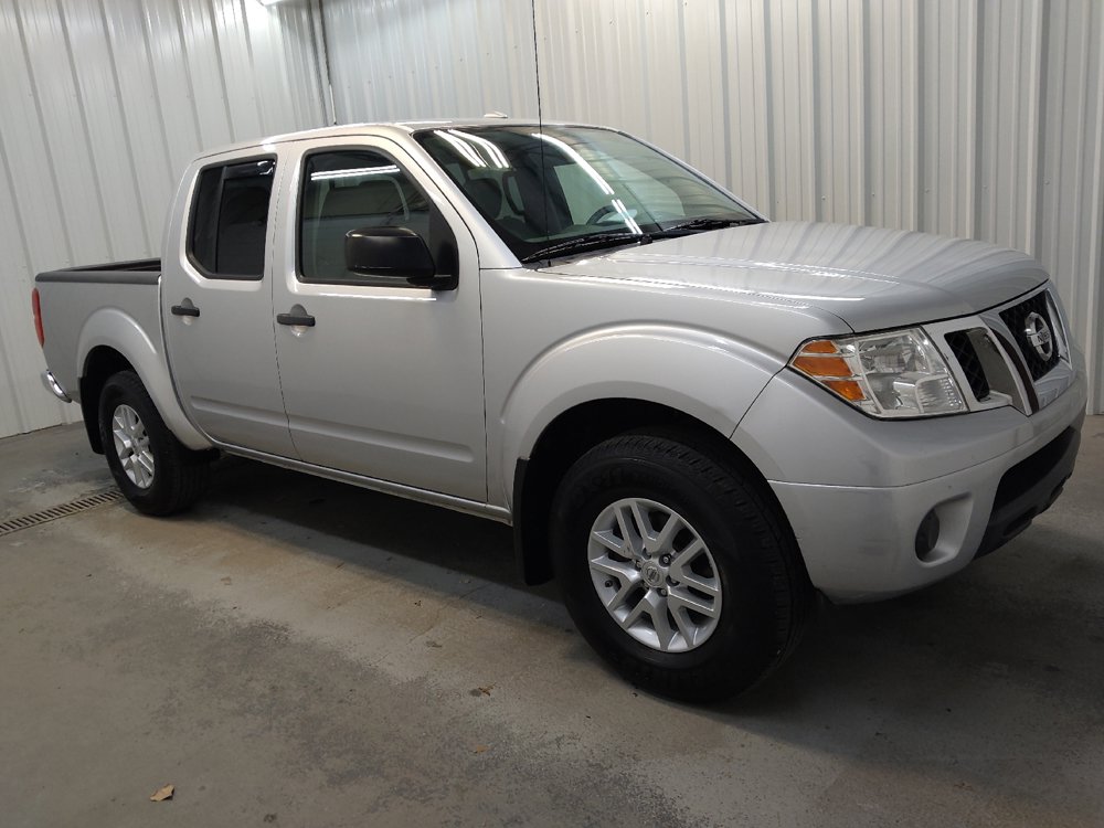 Used 2018 Nissan Frontier SV AWD/4WD image 7