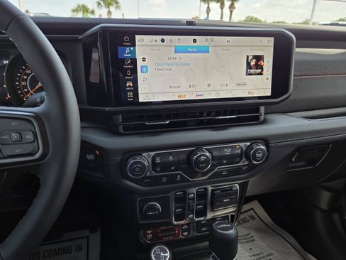 New 2026 Jeep Gladiator Rubicon image 36